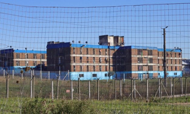 Investigan tragedia en el exComcar: seis reclusos fallecidos en incendio