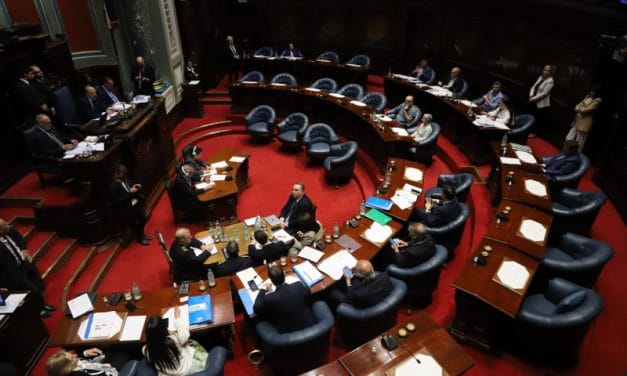 División en el Parlamento: oficialismo respalda a Martinelli y oposición propuso declarar emergencia carcelaria