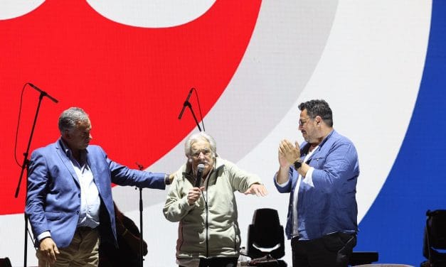 Mujica participó en el acto final de la 609: “Hasta siempre”