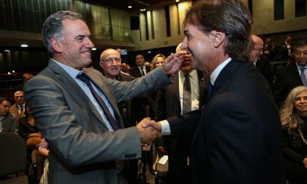 Lacalle Pou felicitó a Orsi y se puso a la orden para comenzar la transición
