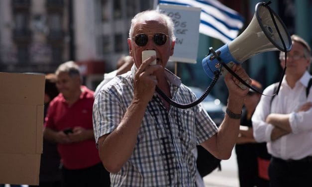 Gustavo Salle y su megáfono llegan al Parlamento: una voz de oposición contra el sistema