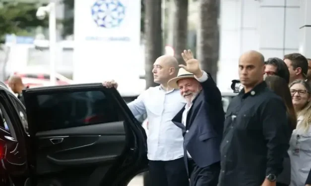 Lula fue dado de alta  y descansa en su casa de San Pablo