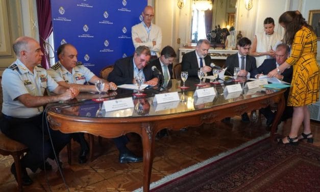 Uruguay refuerza la seguridad aérea con radares de última generación