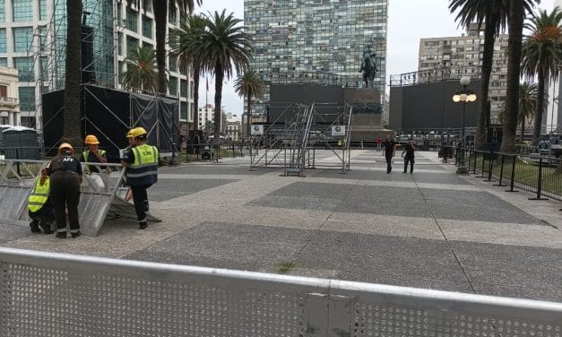 Orsi recibirá la banda presidencial en Plaza Independencia