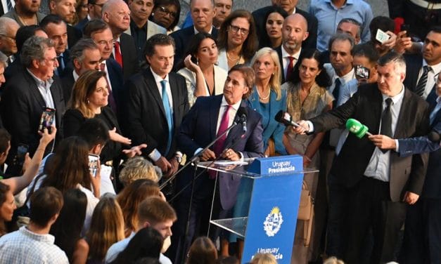 Lacalle Pou dijo que no se va conforme pero sí satisfecho