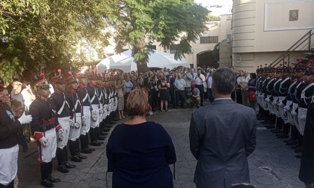 Lazo llamó a “zurcir” cualquier fraccionamiento entre civiles y militares
