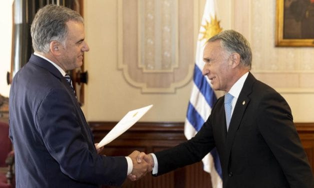 Orsi recibió cartas credenciales del nuevo embajador de Argentina