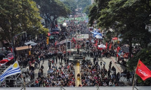 PIT-CNT reclamó declarar emergencia nacional por pobreza infantil y adolescente