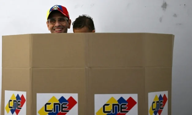 Alta abstención, arrestos y aplanadora chavista en Venezuela