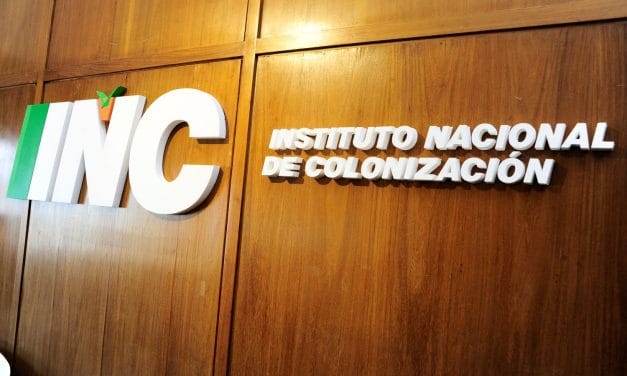 Fuerte cruce Da Silva-Valdomir por compra de un campo para trabajadores rurales