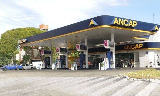 Sube el precio de los combustibles y baja el del supergás