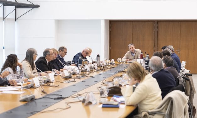 Orsi encabeza el tercer Consejo de Ministros