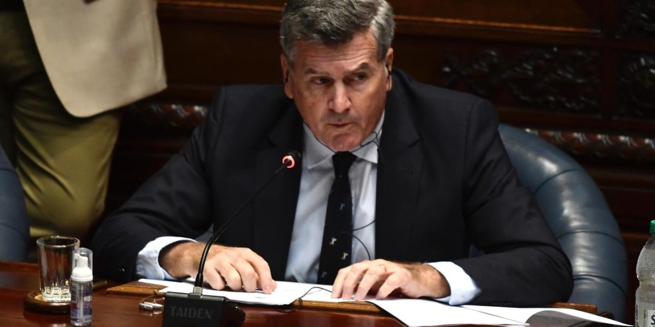 Bordaberry fue operado otra vez por desprendimiento de retina