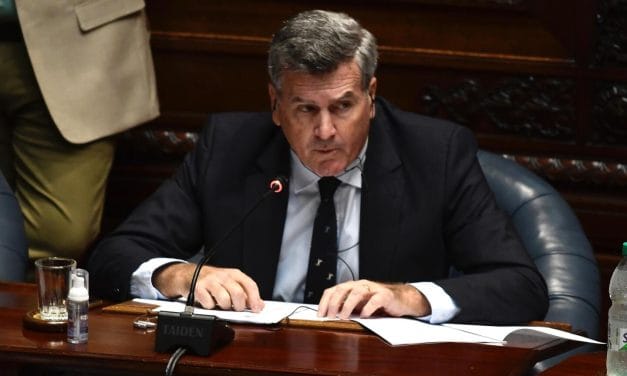 Bordaberry fue operado otra vez por desprendimiento de retina