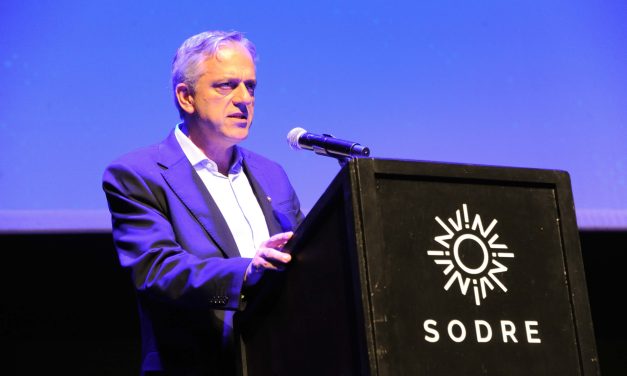 Gobierno convocó a un diálogo “abierto y plural” para fortalecer la matriz de protección social