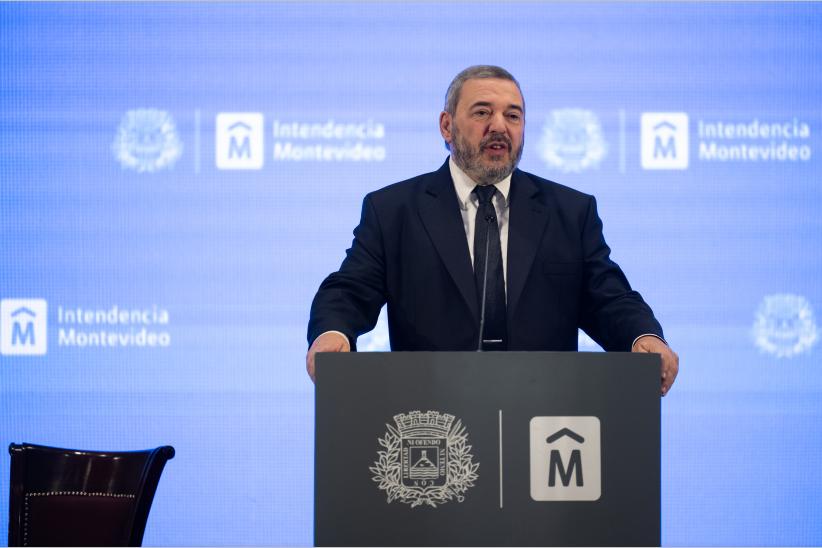 Bergara gobernará “con toda la energía, todo el compromiso y todo el amor por Montevideo”