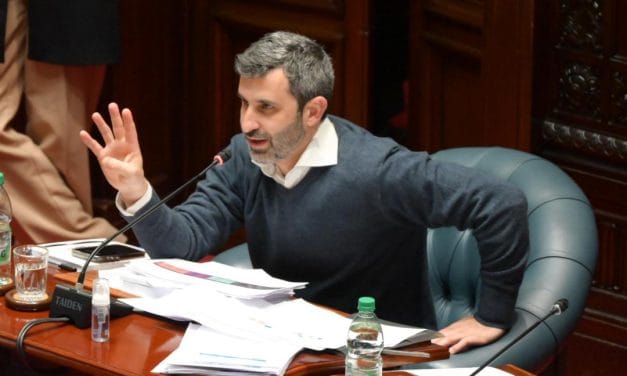 Daniel Caggiani anunció posible acuerdo para aprobar hoy la reforma de la Caja de Profesionales