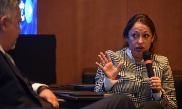 Ministra Cardona: “Uruguay debe pensar sus telecomunicaciones en clave de derechos”