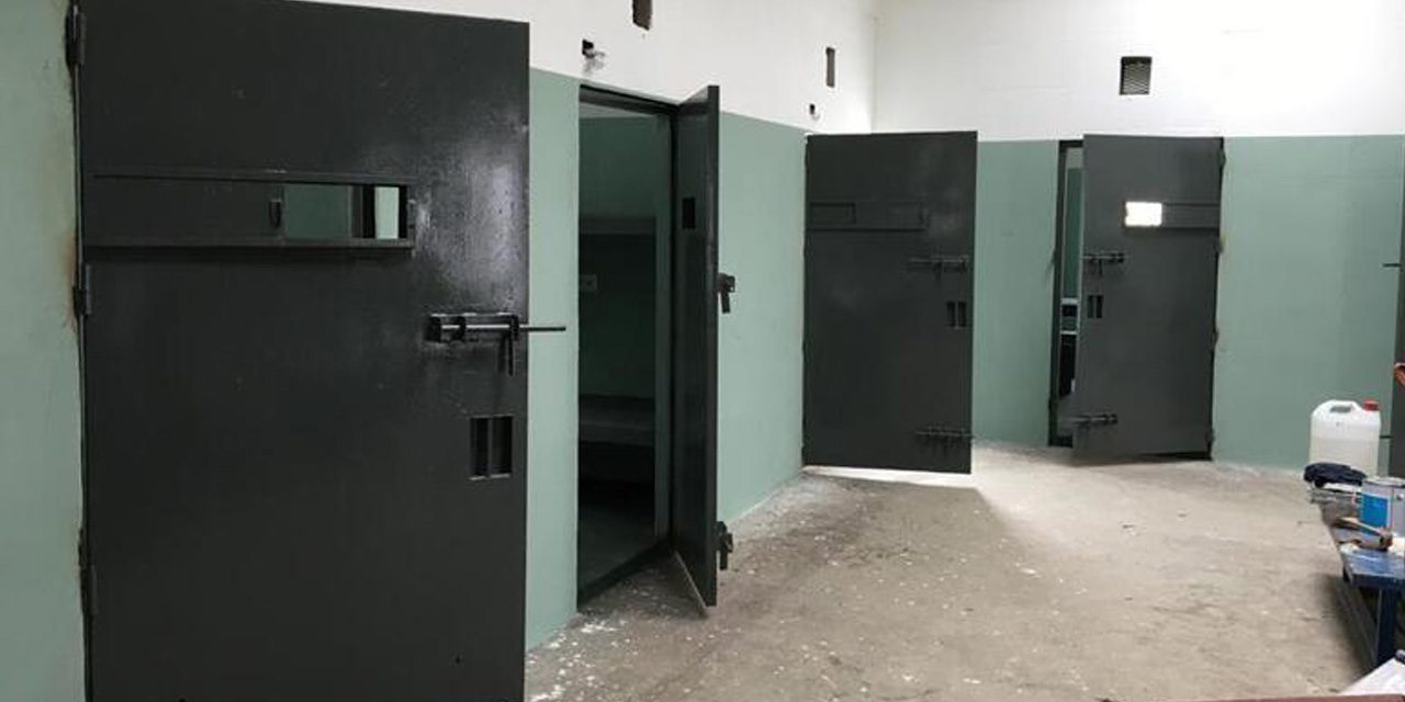 Subdirectores del Inisa separados por denuncias de tortura a adolescentes: “Te tiran a la celda y te dicen bancátela”