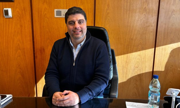 Jisdonian: “La solución no es castigar al club, sino sacar a los violentos del estadio”