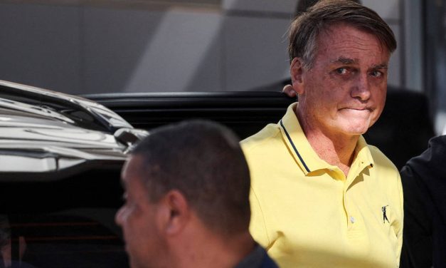 Bolsonaro evaluó pedir asilo político a Milei en Argentina