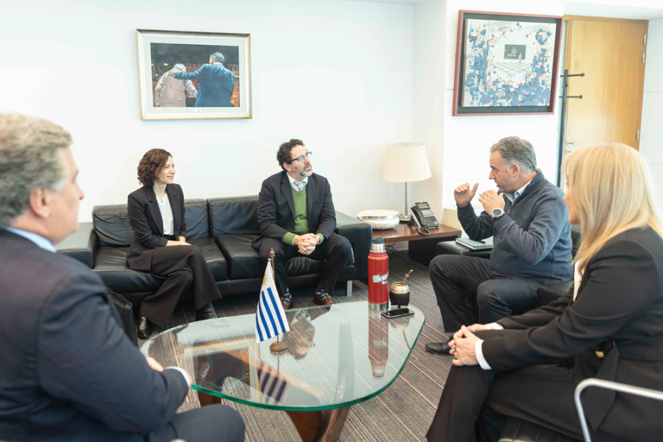 Orsi y Cosse recibieron a una delegación de Google