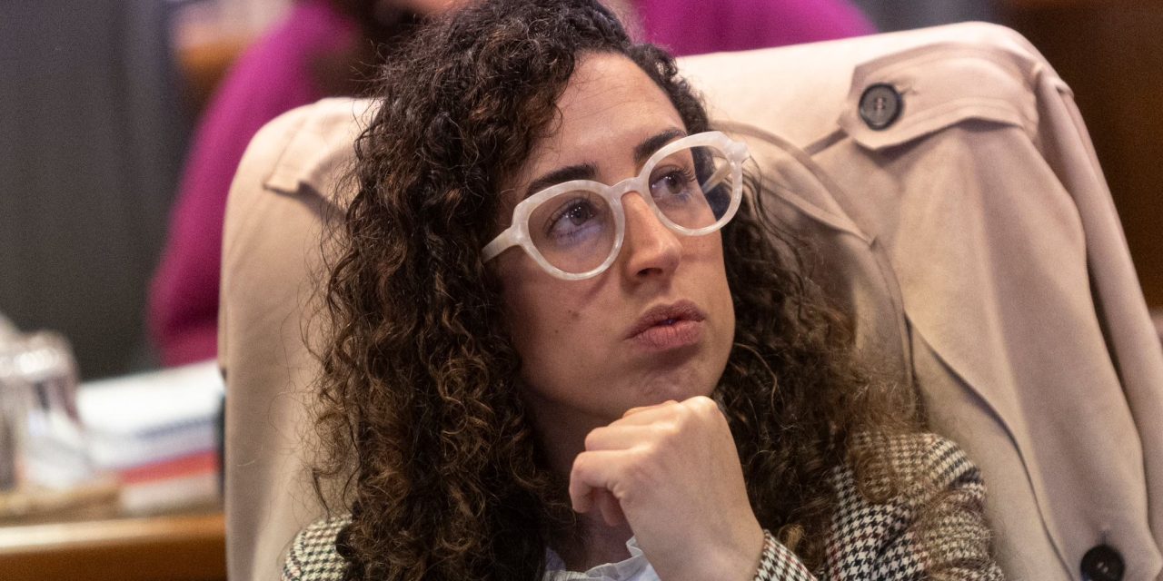 “No estamos en contra de la tenencia compartida”: Inés Cortés propone reforzar la protección infantil