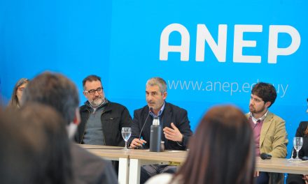 Becas Butiá beneficiarán a 70.000 estudiantes al finalizar el quinquenio