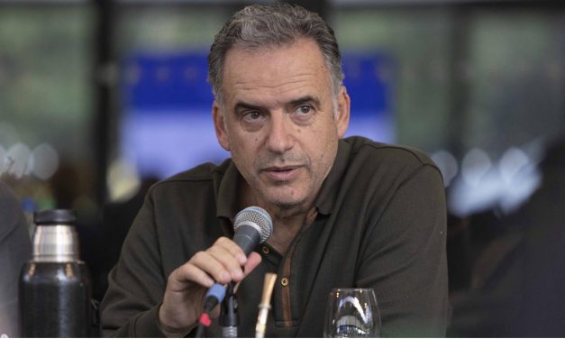 El FA lleva el 51% de sus compromisos «en marcha»