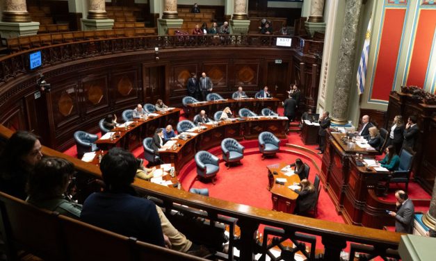 El FA reclama un alto al fuego y denuncia “genocidio en curso” en Gaza