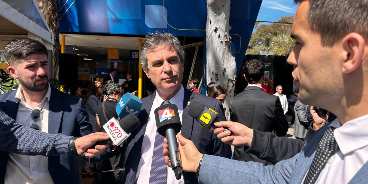 Banco República lanzó la nueva tarjeta Brou Agro Visa en la Expo Prado 2025