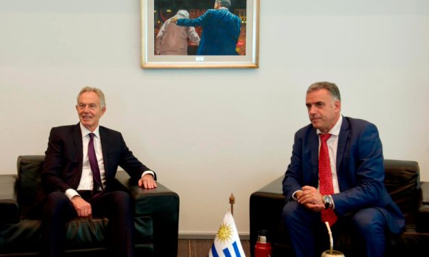 Orsi recibió en Torre Ejecutiva al exprimer ministro británico Tony Blair