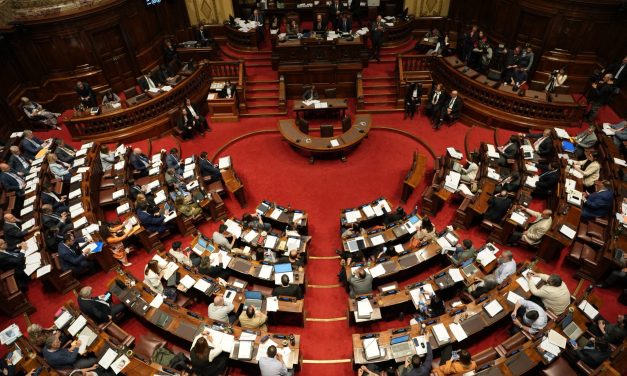 Diputados votan la Ley de Presupuesto Nacional 2025-2029
