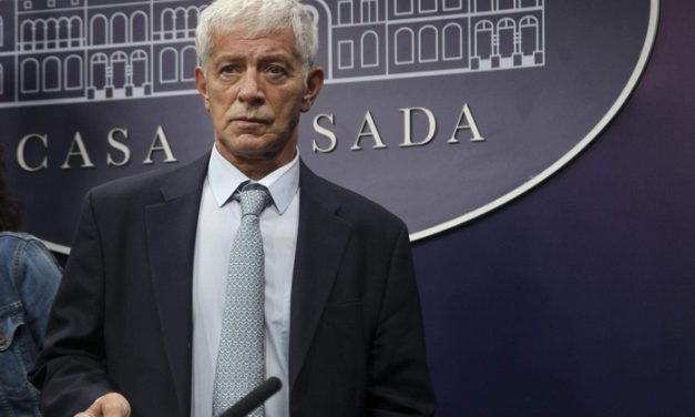 Milei sufre la baja de otro ministro a 72 horas de las elecciones