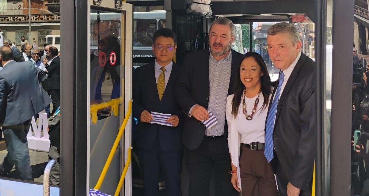 Montevideo suma 50 nuevos ómnibus eléctricos a su flota de transporte público