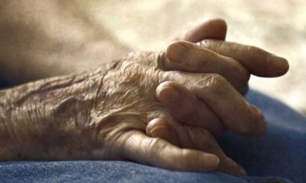 BPS: En 2024, había 892 personas mayores de 100 años en Uruguay