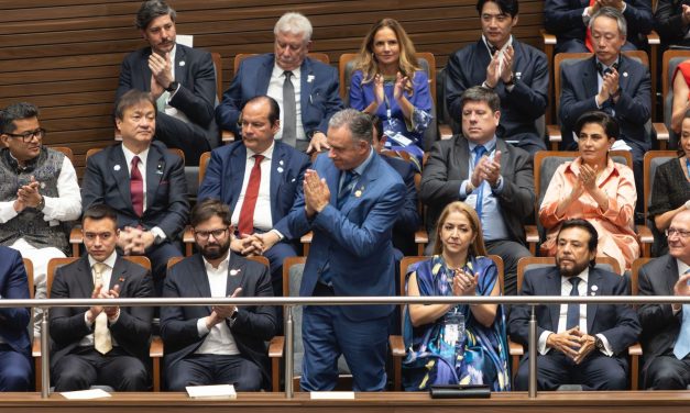 Orsi participó en la asunción de Rodrigo Paz en Bolivia y mantuvo una reunión bilateral con EE. UU.