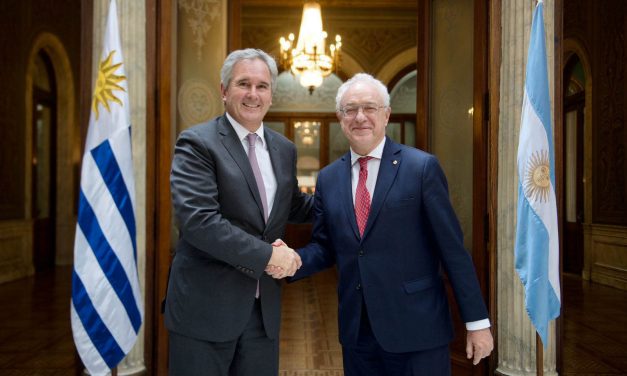 Uruguay y Argentina mantuvieron una reunión de “muy alto nivel”