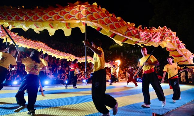 Año nuevo chino en Atlántida: desfile, artes marciales y cientos de turistas