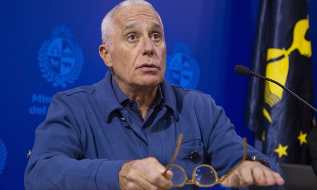 “Autonomía para el INR”: Negro presentó a la bancada del FA el proyecto de descentralización