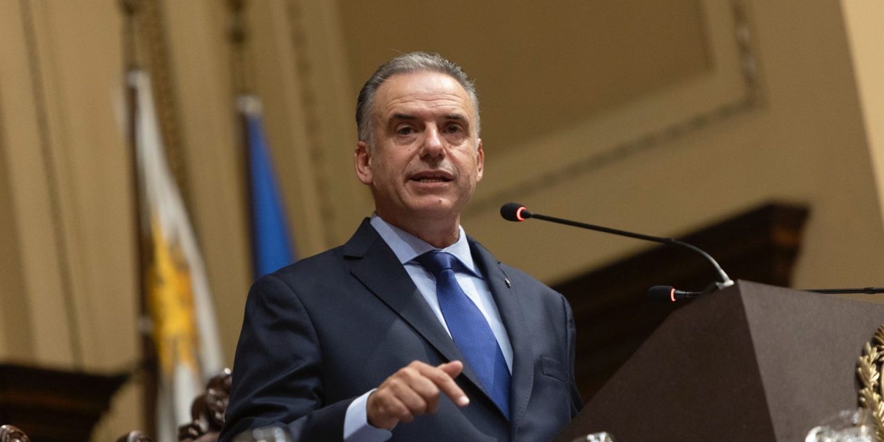 Orsi defendió su gestión a un año de gobierno