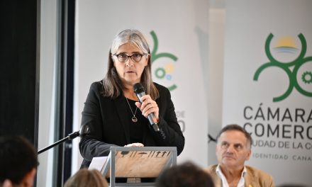 Etcheverry anunció inversión millonaria en transporte para Canelones