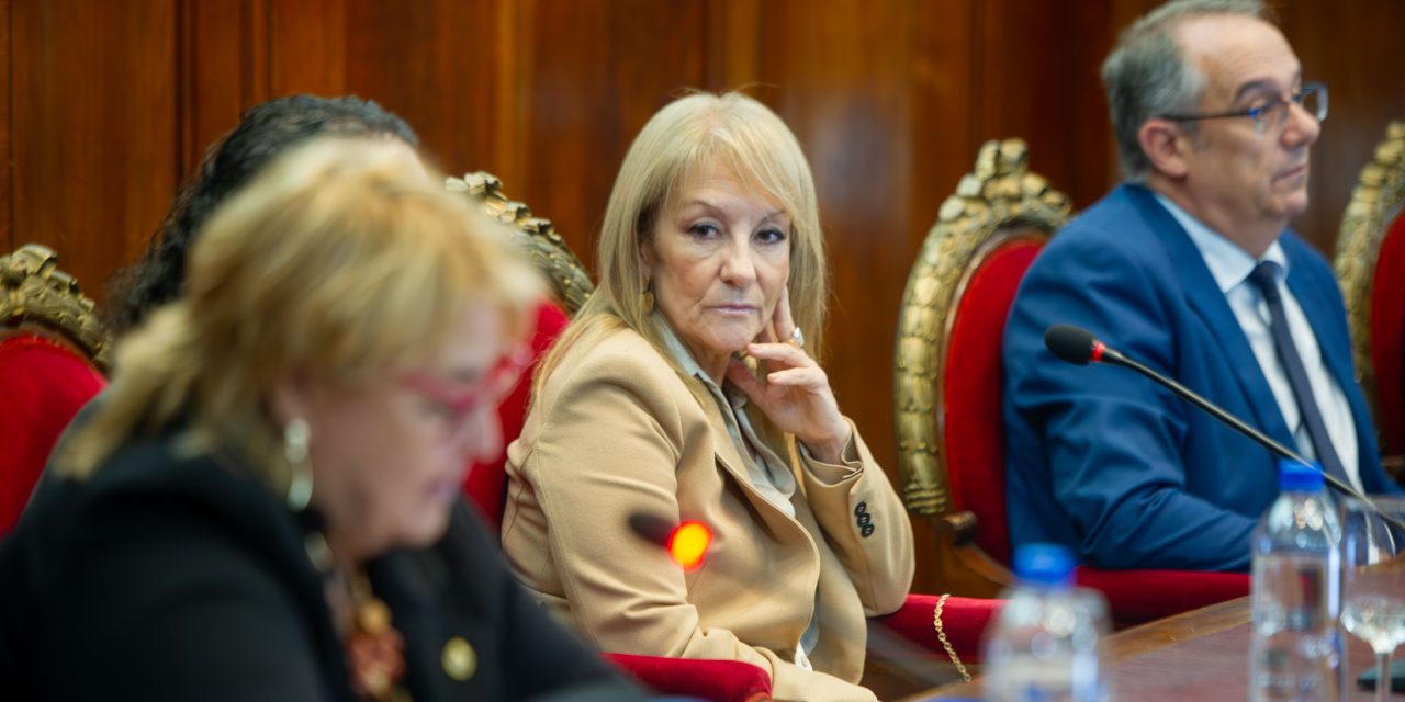 “No podemos ser espectadores”: Ministerio del Interior se suma al debate educativo