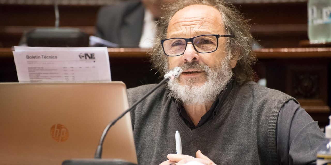 Olesker asume en Industria y desplaza a Villar de la subsecretaría