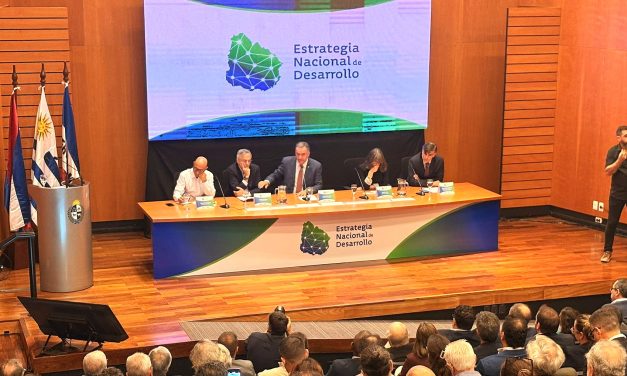 Estrategia Nacional de Desarrollo: gobierno, empresarios y trabajadores buscan acuerdos para impulsar el crecimiento a largo plazo