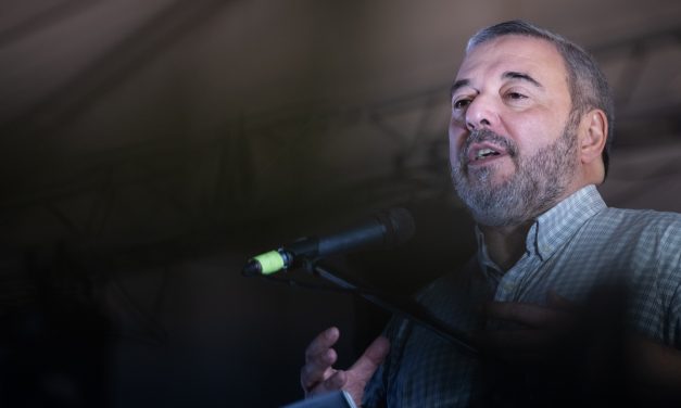 “Tenemos que trabajar para que empiecen lo antes posible”: Bergara defendió el proyecto de transporte metropolitano