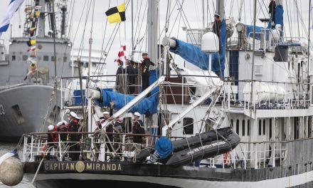 Con 81 tripulantes, el Capitán Miranda comenzó una nueva travesía de formación naval