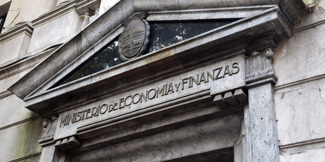 Gobierno y AFAP acuerdan hoja de ruta para mejorar el sistema previsional y la rentabilidad de los ahorros