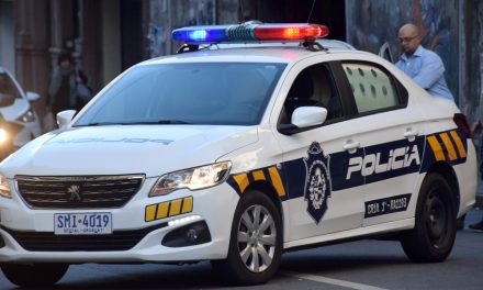 Triple homicidio en el Cerro tras un ataque a balazos en una presunta boca de drogas