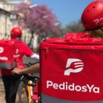 Repartidores de PedidosYa dejan de cobrar en efectivo de noche tras ola de violencia